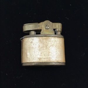 Antique Mini Hathaway